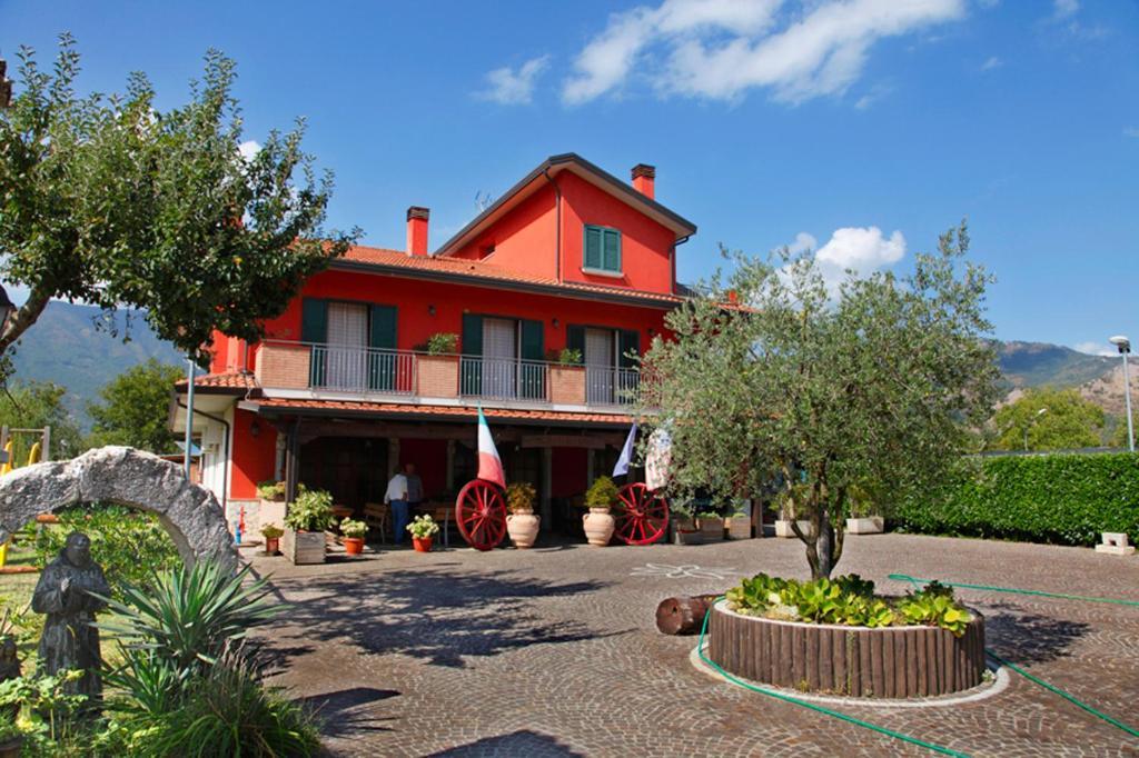 Azienda Agrituristica Pericle Montella Exterior foto